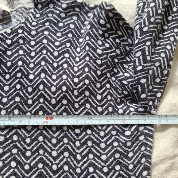 Ann Taylor Loft Women's Zig Zag Polka Dot Black White Button-Up Cardigan - Picture 12 of 13